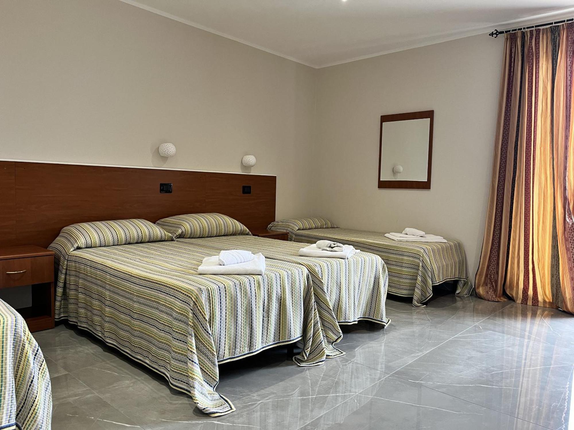 Park Hotel Casa Francesi Chambre photo